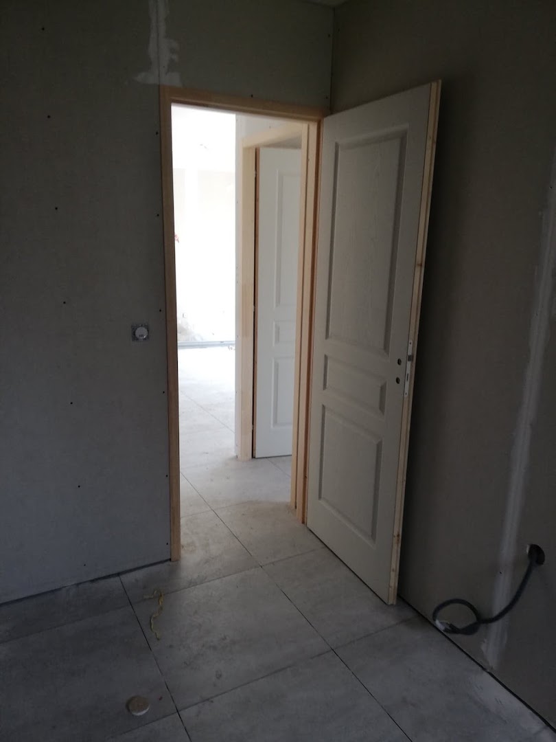 AB LA RENOV (Menuiserie - Plaquiste - Peinture) — Photos 9
